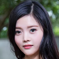 林美惠子